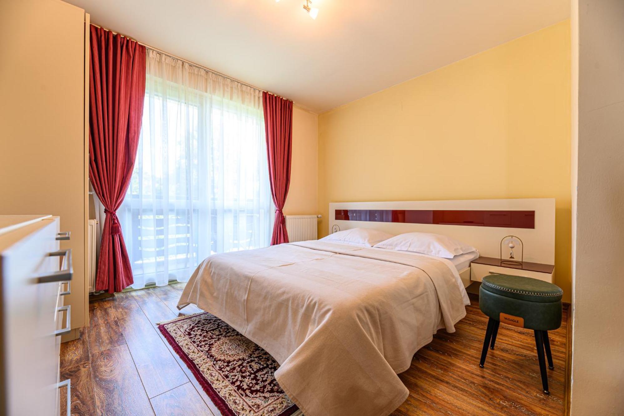 Casa Ramino Hotel Buşteni Exterior foto